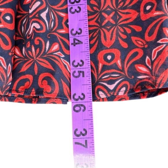 VINCE CAMUTO Mini Dress in Red and Blue Print, Size 12. - Picture 13 of 13